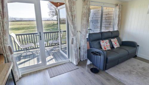 Cotswold View 4 - Photo 4