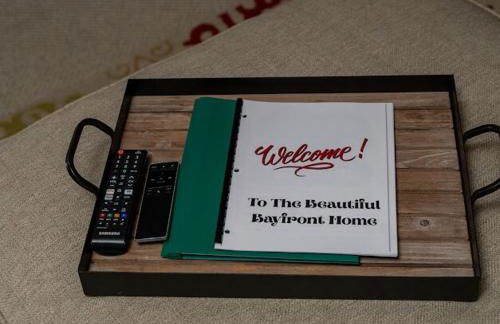 The Beautiful Bayfront Home! - Foto 4