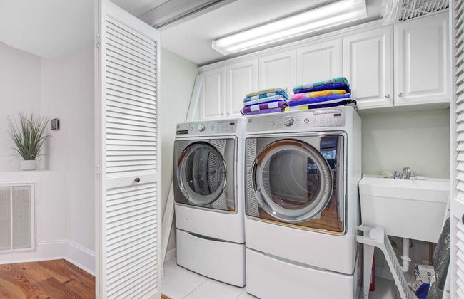 Private Pool, Putting Green & Steps to Isle of Palms Beach Paradise on Palm - Foto 29