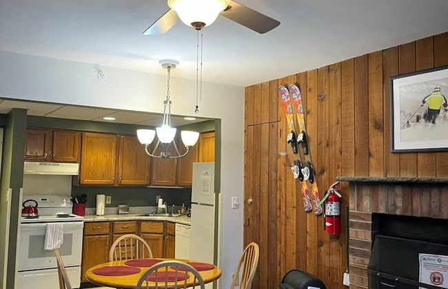 Mt Green Quick Walk to Lift Pool Sauna hot tub - Foto 12