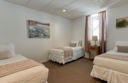 Scenic Catskills Retreat • Pool Hot Tub Game Room Lake Views Mountainview Estate by AvantStay - Foto 47