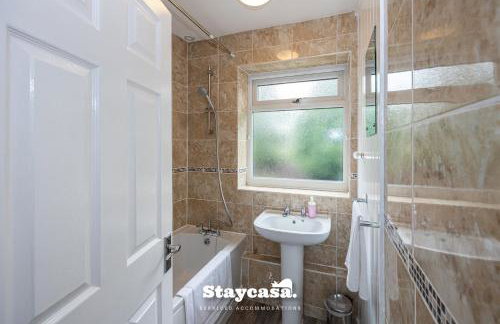 Spacious Cosy Cove with Large Driveway and Garden - Foto 21