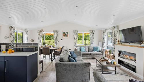 Iris Lodge, 18 Roadford Lake Lodges - Foto 3