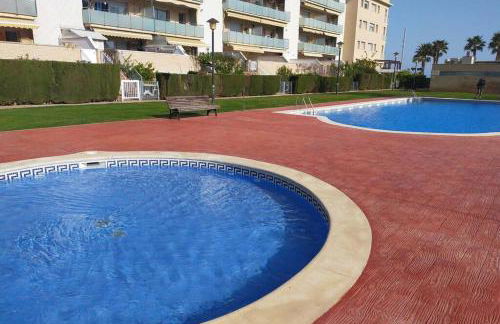 Apartamento para 5 personas frente al mar con piscina y parking - Foto 40