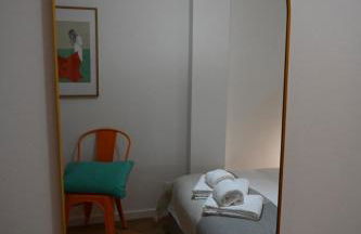 Downtown Cosy - Photo 5