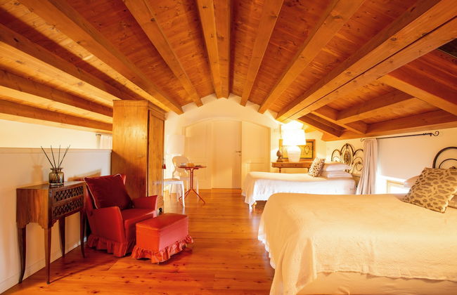 Tenuta Castagnera - Photo 26