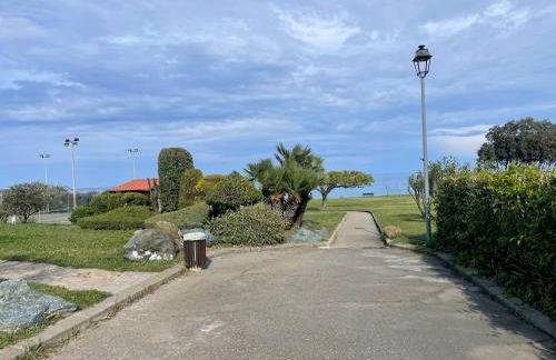 VILLA tous conforts avec Piscine privée et accès Plage - Foto 30