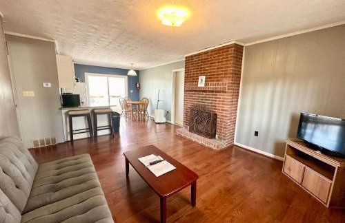 Cottage 15- Lees Ford Marina - Photo 5