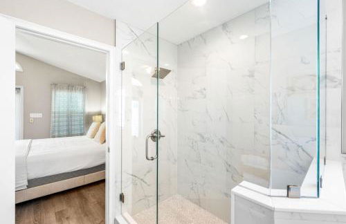 Andrea's Island - PET FRIENDLY - BEACH SERVICE-SLEEPS12!! - Foto 43