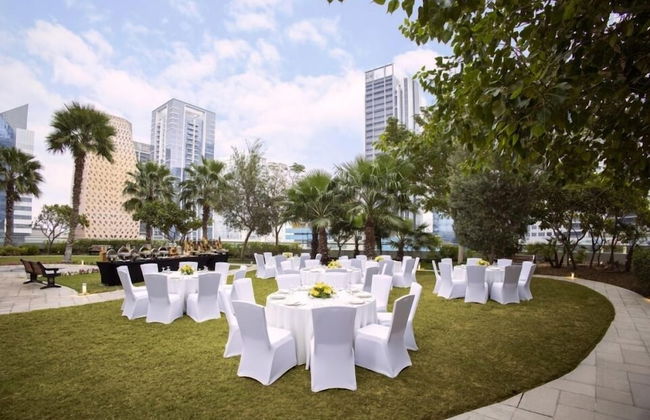 Capital Centre Arjaan by Rotana - Photo 54