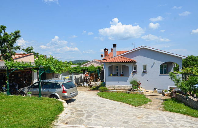 Radovani Peaceful and Serene Apartment With Terrace - Foto 33