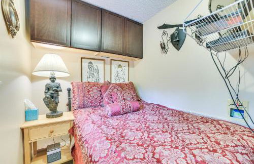 Indoor Pool Access Cabin in Lakes of the North! - Foto 14