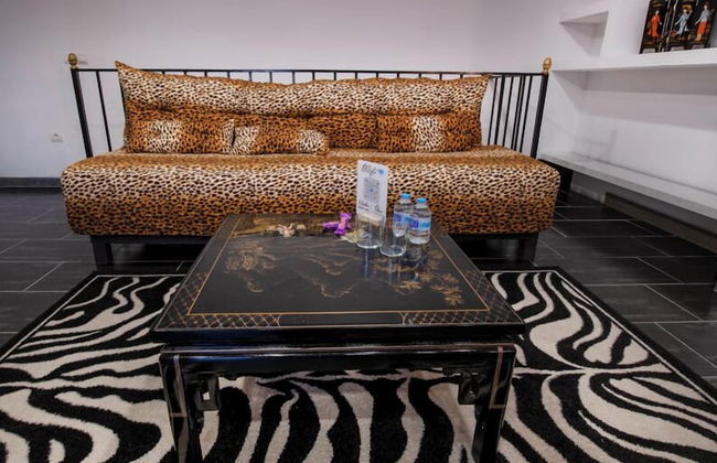 Molucano Themed Rooms - Photo 77