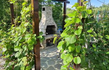 Luxury White Sails Villas with a Multi Sport Court and Sea View - Photo 38