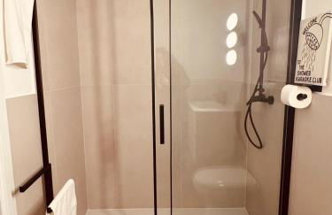 Charming 2BR Condo in Historic Piazza del Ghetto - Foto 11