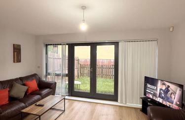 Modern 3-Bed Townhouse & Balcony - Foto 11