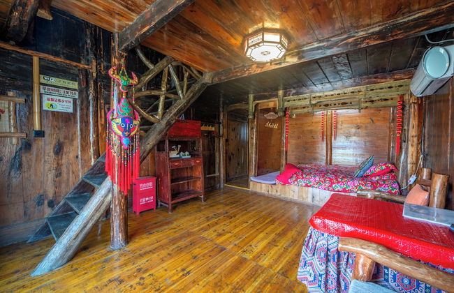 Glass Inn - Photo 13