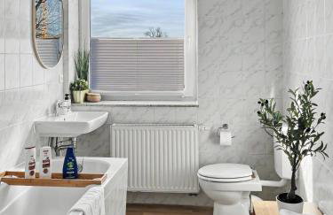 MEGHA Living - 2 Zimmer Appartments mit Küche - Zentral - Foto 48