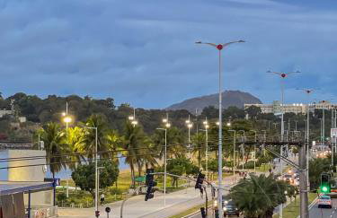 Apê com vista para o mar e clima animado - Foto 2