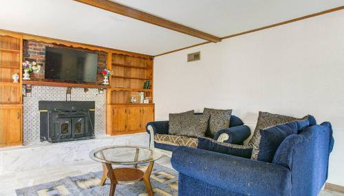 Big Yard • Patio + Grill • Pet Friendly - Foto 3