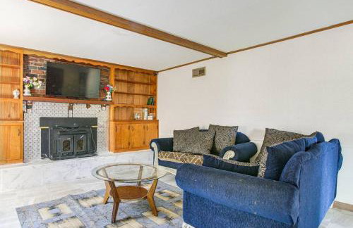 Big Yard • Patio + Grill • Pet Friendly - Foto 3