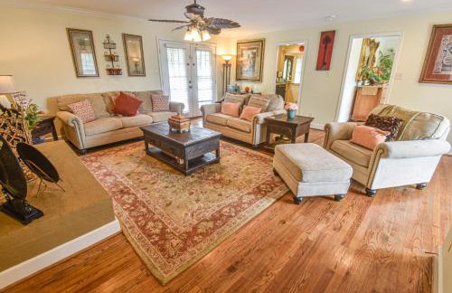 Waterfront Home with Spacious Outdoor Deck Boat Slip - Foto 24