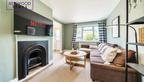 2 Bed 1 Bath House, Perfect for Corporate, Contractors & Families Free Parking, Garden, Netflix By Redwood Stays - Foto 2