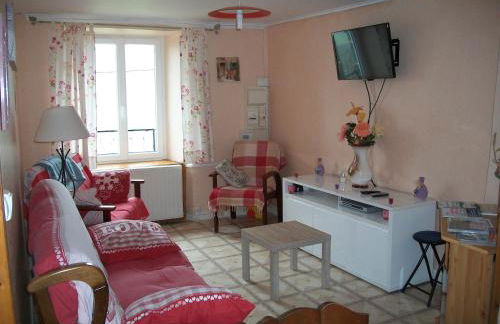 Vacances au pied des Monts du Cantal - Photo 15