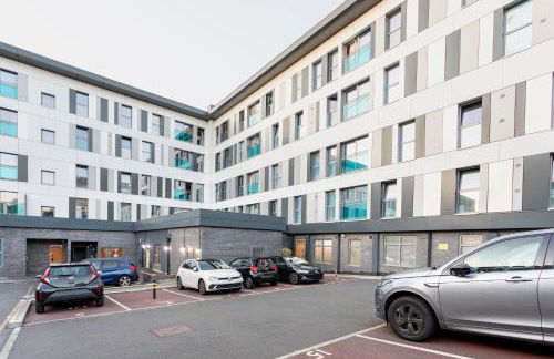 1 Bed Apartment - Redhill Central, Surrey, Gatwick #4 - Foto 12