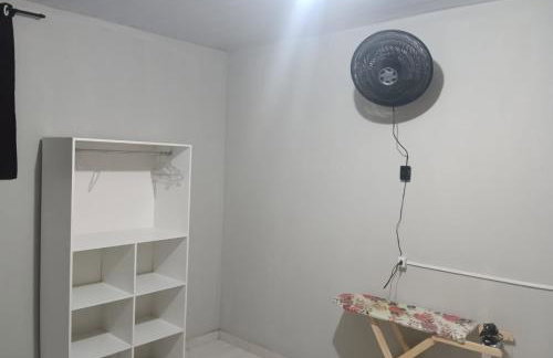 Duplex Até 10 Hóspedes 3 quartos Ar condicionado 2 camas casal 5 camas solteiro Garagem para 3 carros proximo ao Centro e Shopping - Foto 22