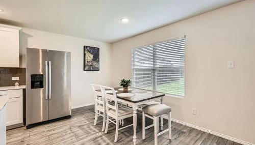 Modern Retreat with Private Office - Foto 5