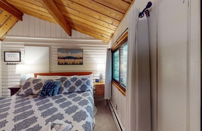 Treehouse Home Brought to you by GetAway Vacations - Photo 8