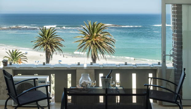 Camps Bay Beachside 2bed w Sea View Cloud 9 - Foto 5, Habitación