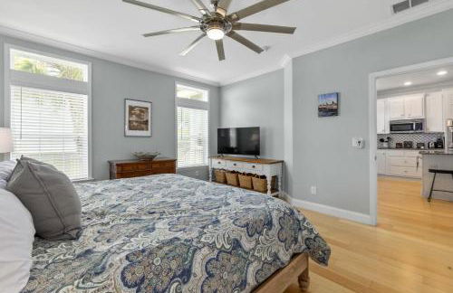 Boatyard Oasis - Modern Charm - Mins to Downtown - Foto 14