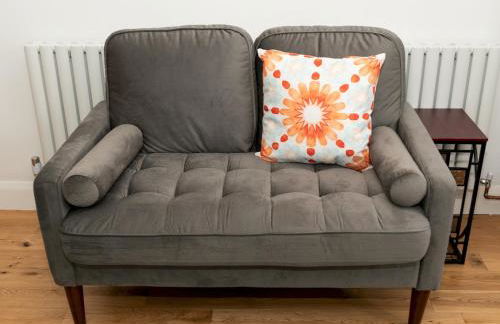 4 Bed house Parking 5 mins Sidcup Station - Pass the Keys - Foto 11