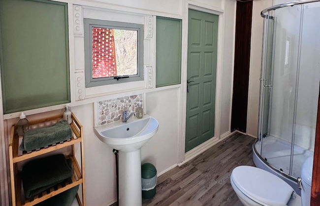 Amazing Riverside Retreat With Hot Tub & Ecopool - Foto 7