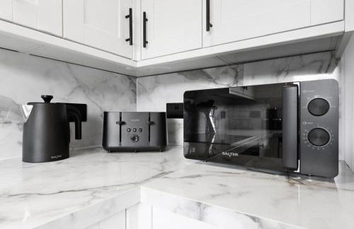 Modern 2BR Apartment Perfect for Remote Work - Foto 15