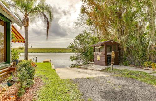 Steps to Lake Okeechobee Cabin with Pool Access! - Foto 23