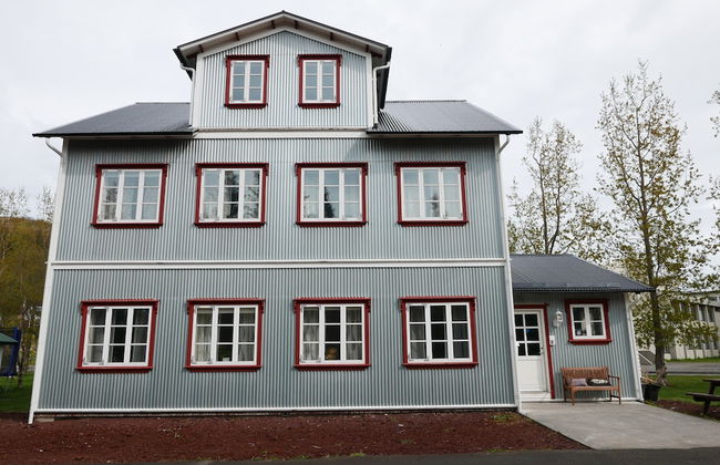 Gamli Skolinn Husavik - Foto 1