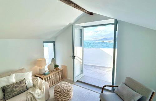 Casa Riva, Villa with Pool overlooking the Sea - Foto 5