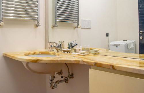 Welc-ōM Ivrea Padova Free Parking - Photo 60