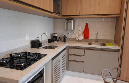 Guarajuba Summer Flat Melhor localização de Guarajuba e melhores Flats Beira Mar de Guarajuba Dispomos de 4 flats decorados no mesmo condomínio Aqui você não precisa de carro para nada Faça tudo à pé - Foto 20