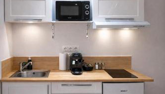 Tiny House Marie - Photo 5, stove