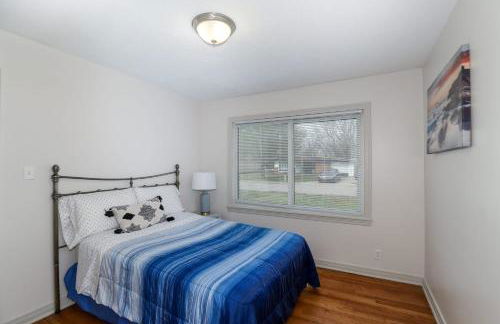 Spacious West Side Home away from Home! - Foto 18