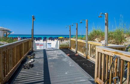 Two-Bedroom Apartment - Foto 39