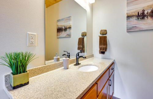 Cozy Lake Wissota Escape with Community Dock! - Foto 14