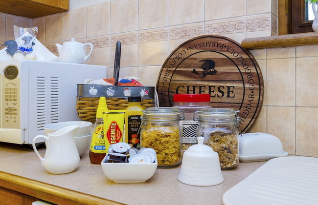 Country Pleasures - Photo 10