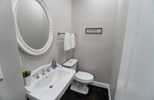 Spacious 4BR Home Near UD Oregon and DT Dayton - Foto 20