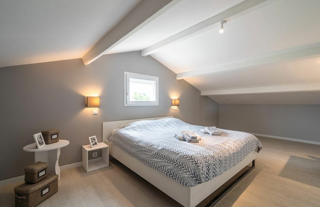 Luxurious Villa in Saint Genies de Fontedit With Heated Pool - Foto 17