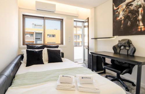 Spacious & Stylish Flat with Garage by HostWise - Foto 23